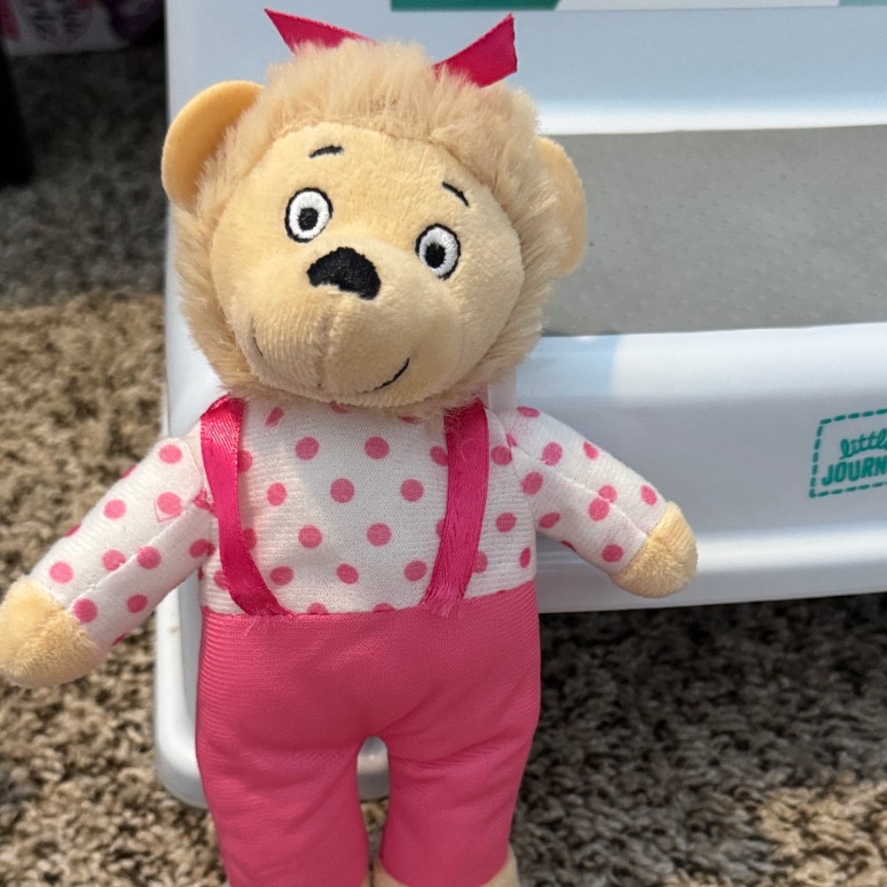 Berenstain Bear Plush Bear Family Set - Picture 5 of 5